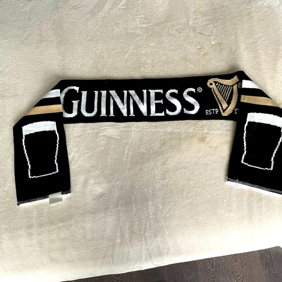 BRAND NEW Guinness Scarf - Picture 1 of 4